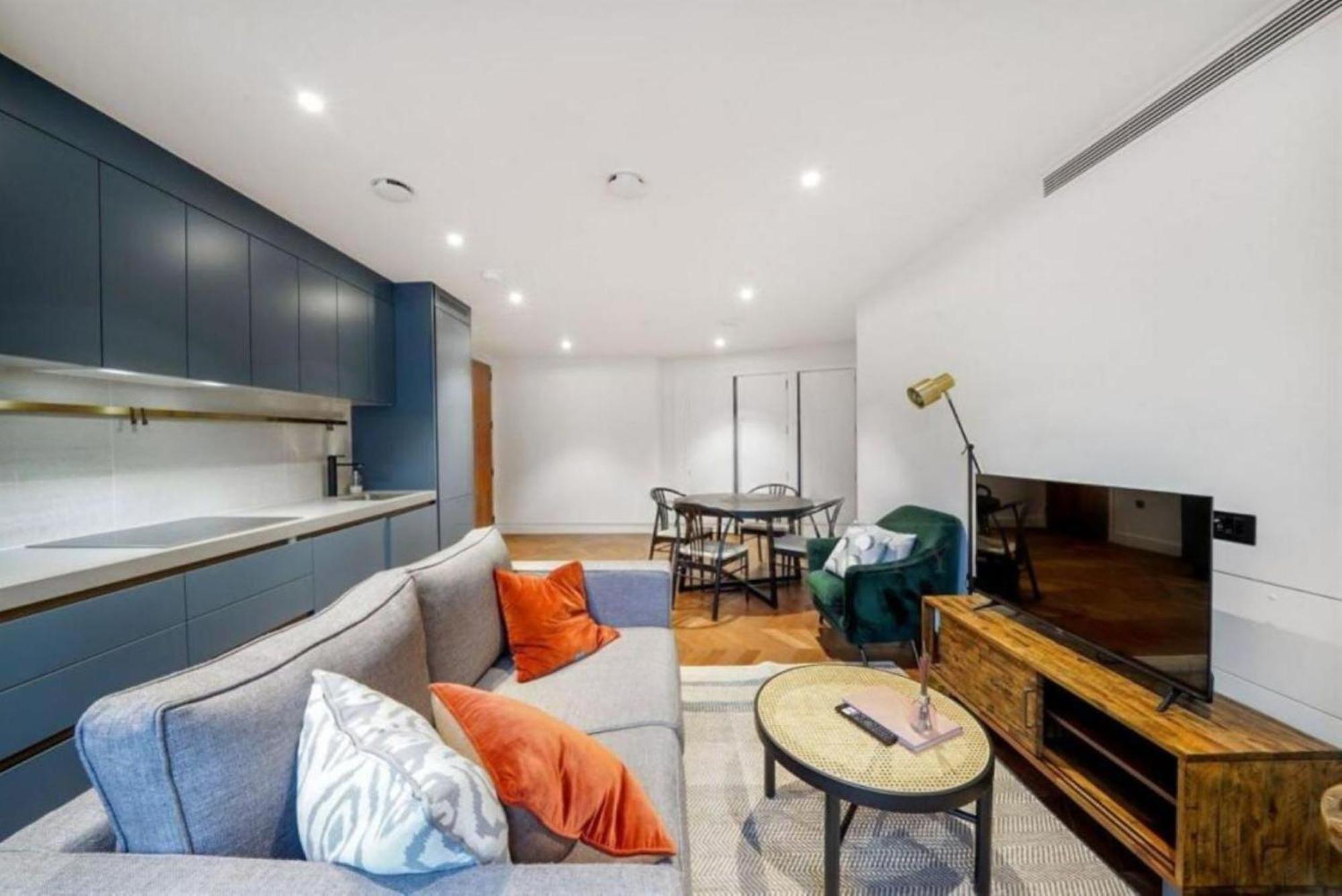 Modern Chic Leicester Square Covent Garden Sleeps 5 Apartament